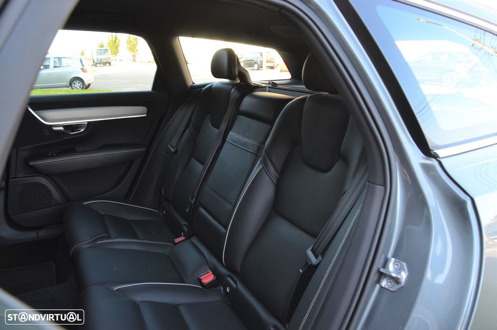 Volvo V90 2.0 D4 R-Design Geartronic - 10
