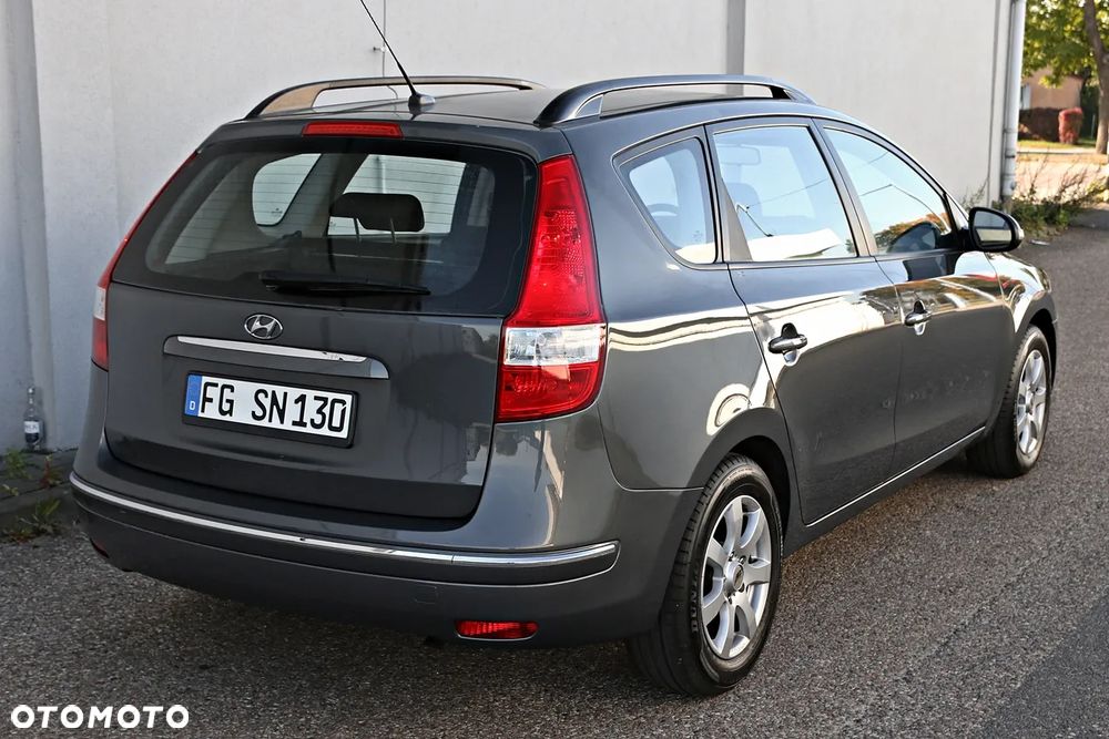 Hyundai i30 1.6 blue Comfort - 24