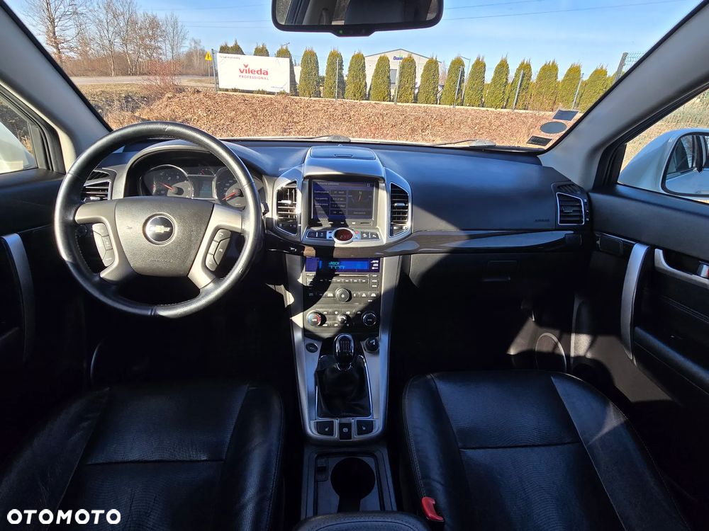 Chevrolet Captiva 2.2 4WD LTZ - 8