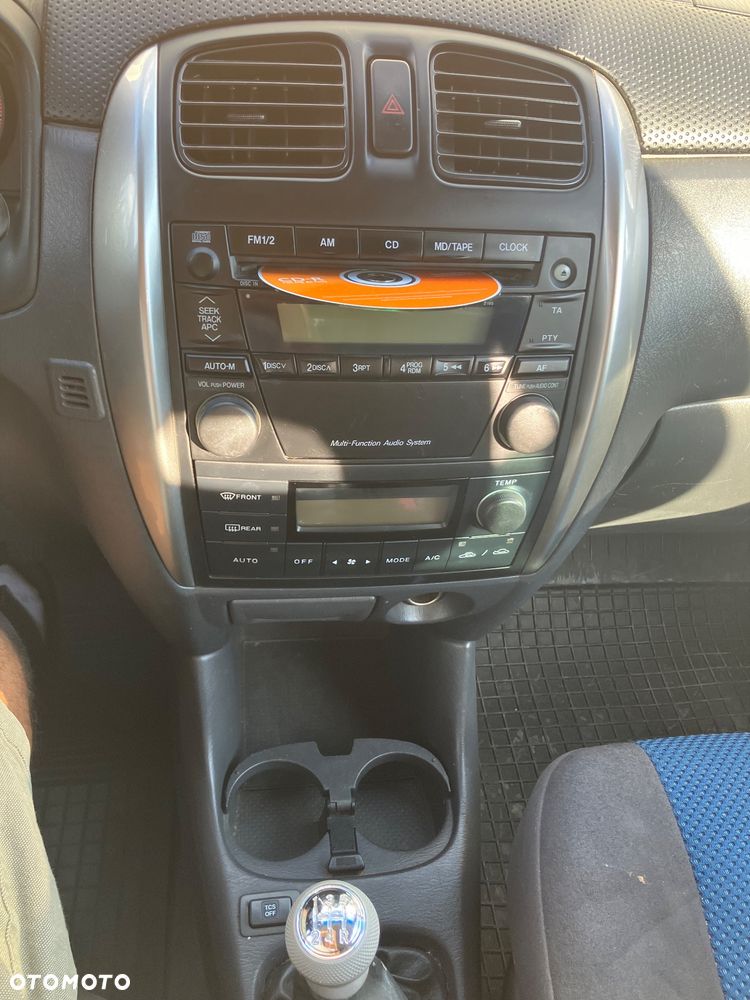 Mazda Premacy - 12