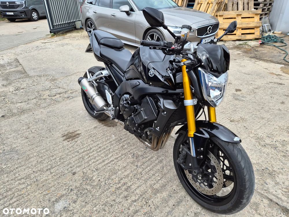 Yamaha FZ - 10