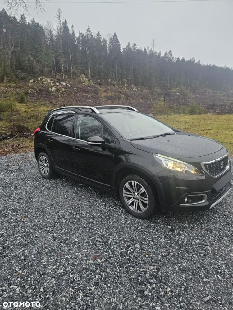 Peugeot 2008 PureTech 110 GPF Stop&Start EAT6 Allure - 4