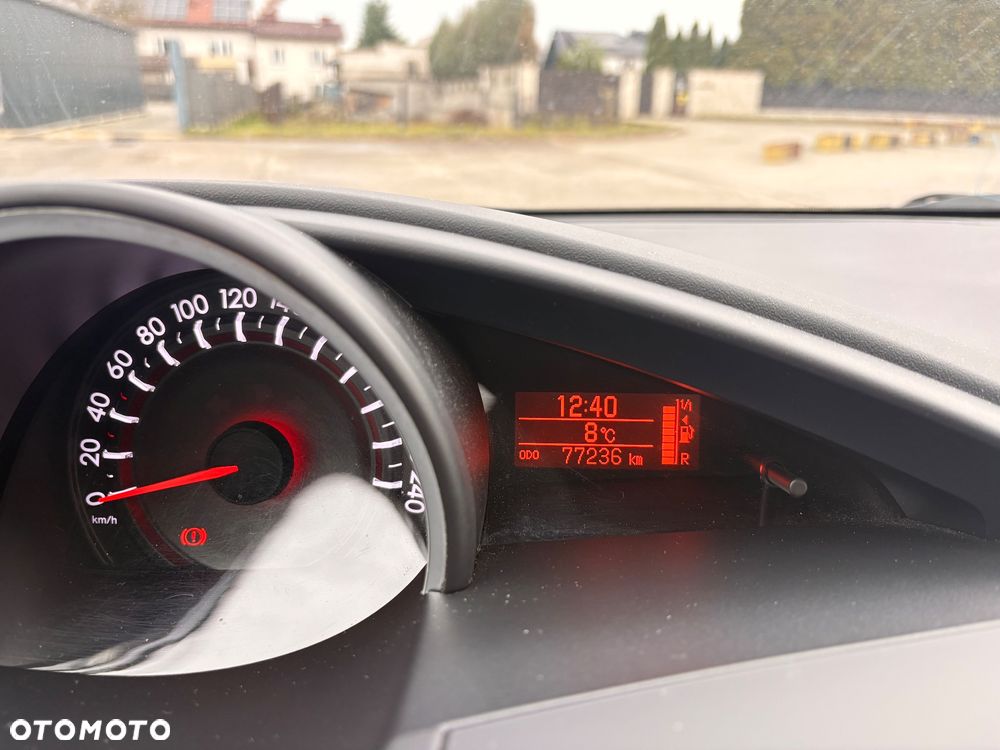 Toyota Verso 1.8 Premium 7os - 11