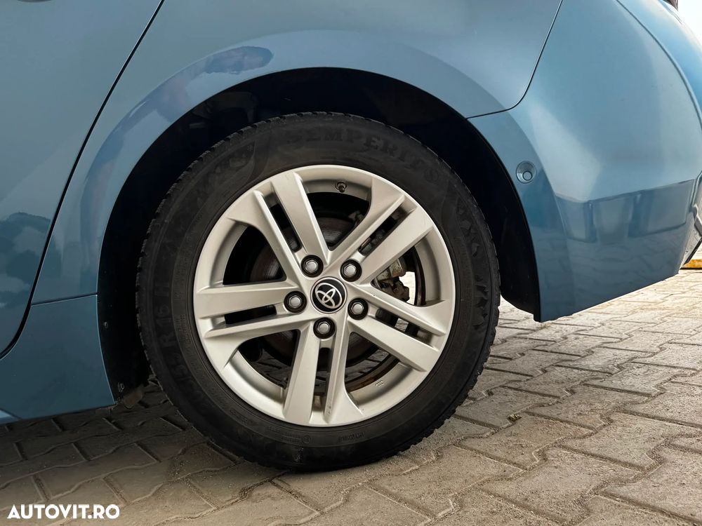 Toyota Corolla 1.8 HSD Dynamic - 9