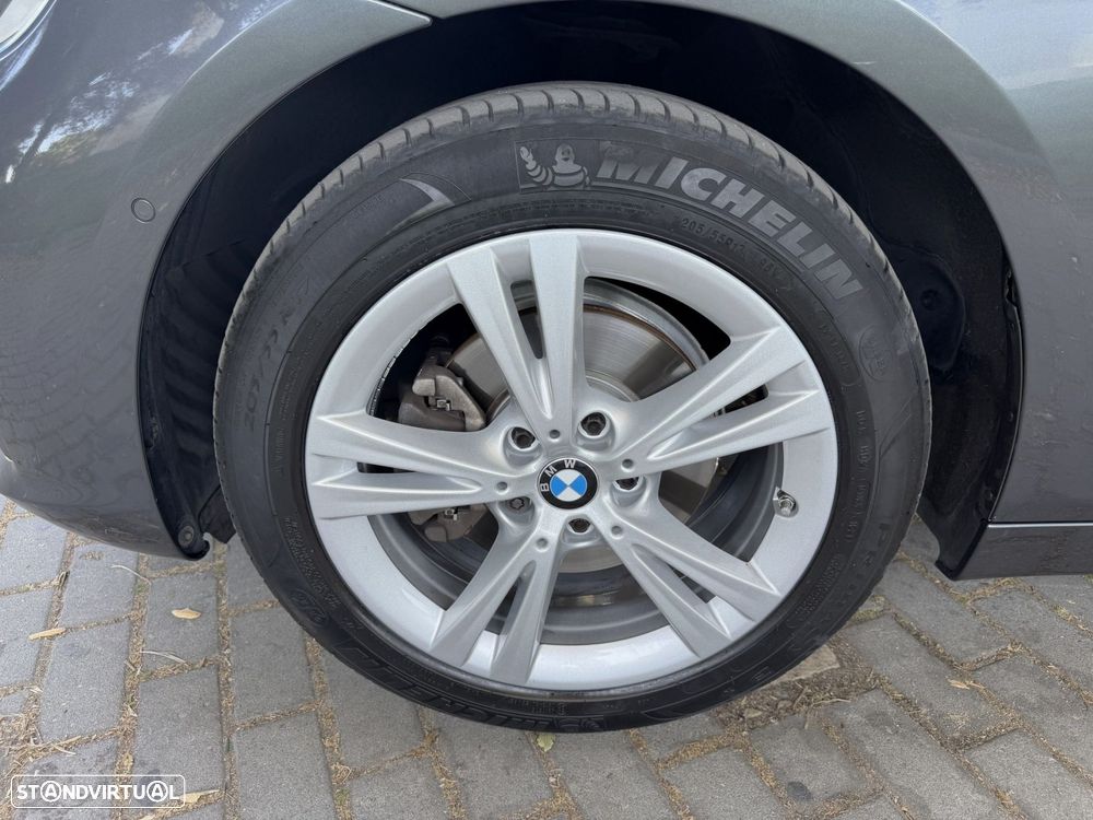 BMW 216 Active Tourer d Line Sport - 49