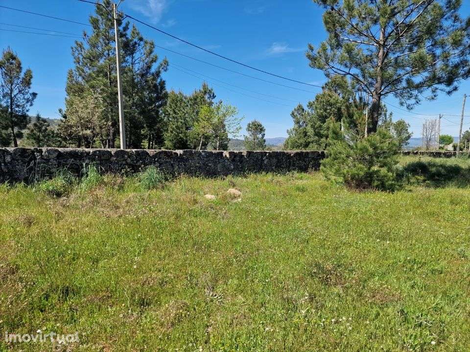 Terreno - Grande imagem: 2/5