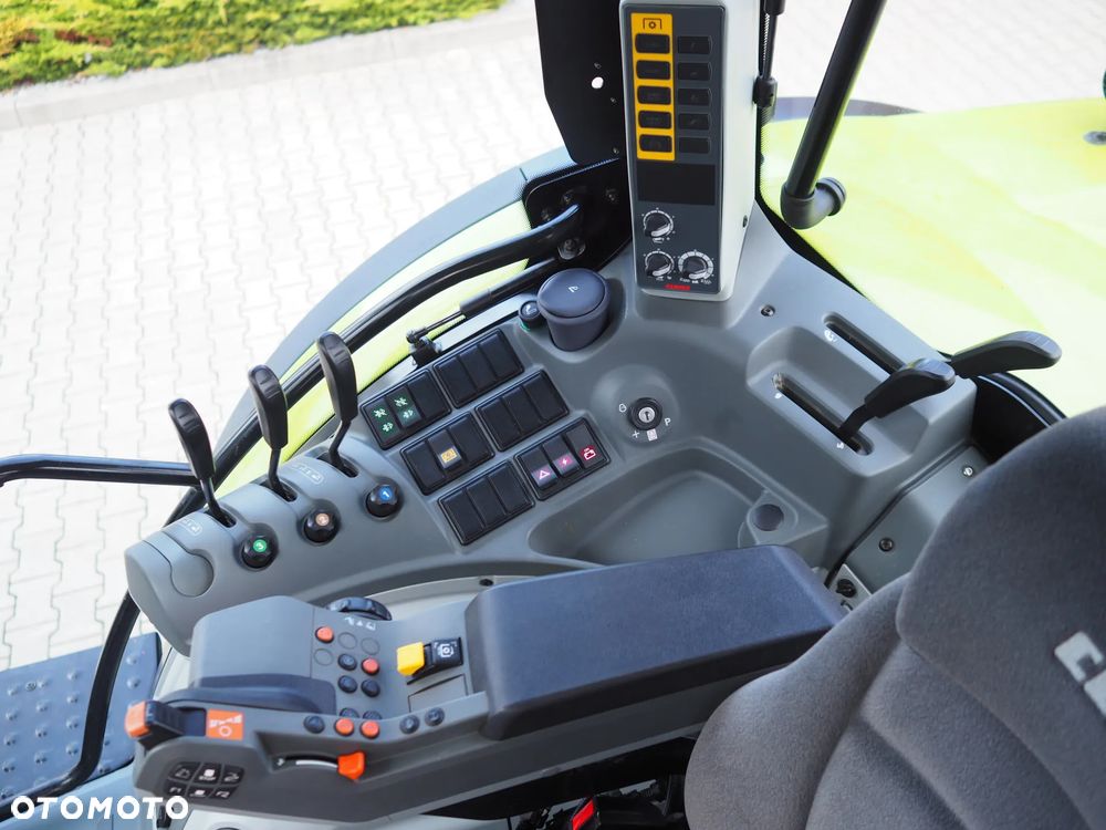 Claas Arion 610 CIS - 9