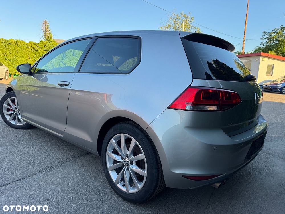 Volkswagen Golf 1.4 TSI ACT BlueMotion Technology DSG Highline - 3