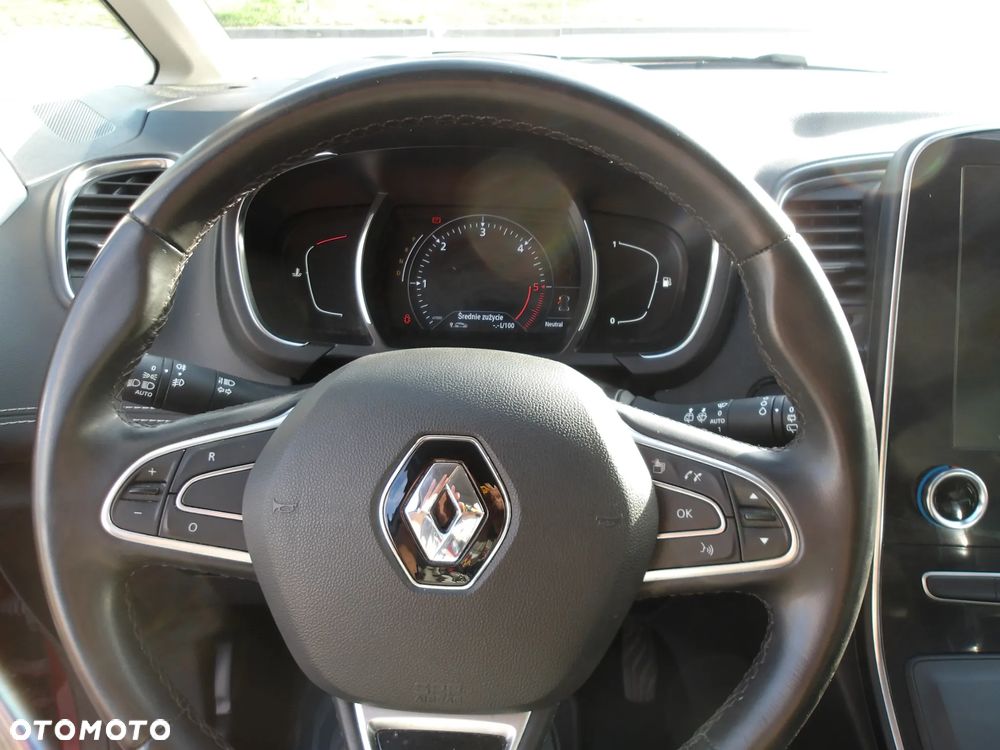 Renault Scenic - 12