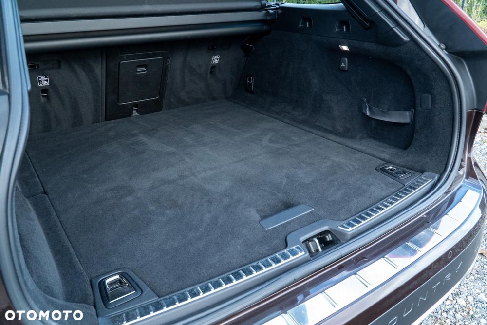 Volvo V90 Cross Country - 35