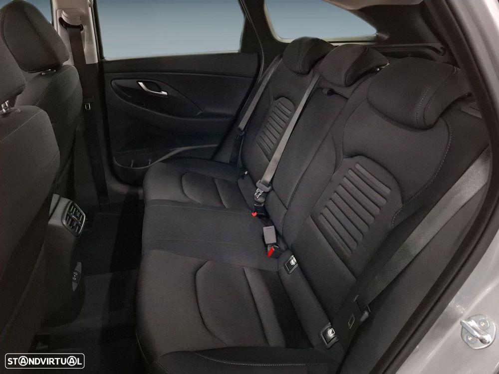 Hyundai i30 SW 1.0 T-GDi Style Plus - 8