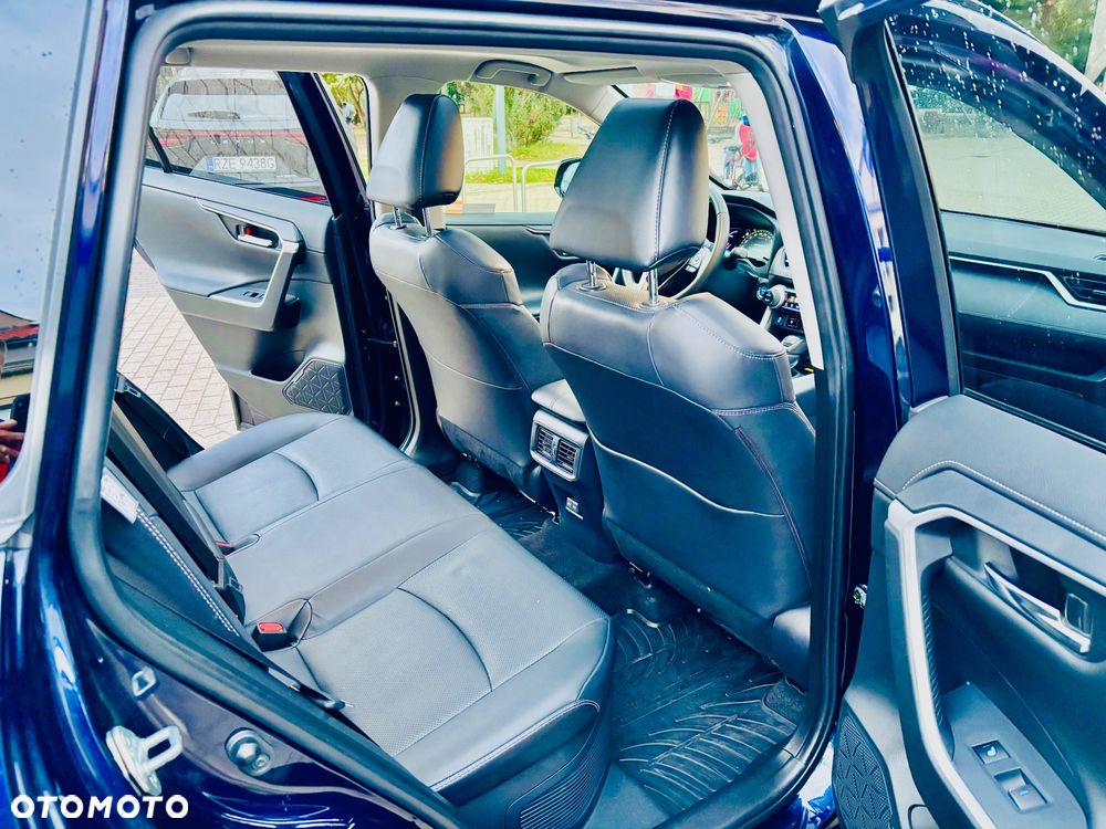 Toyota RAV4 - 28