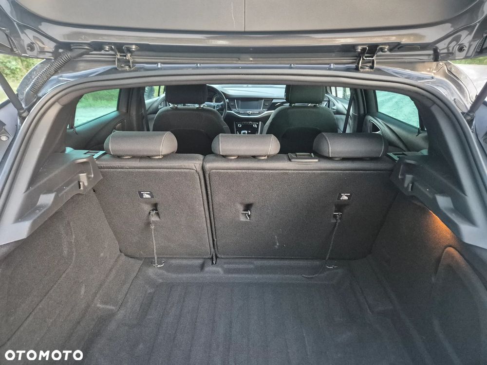 Opel Astra 1.4 Turbo Dynamic - 32