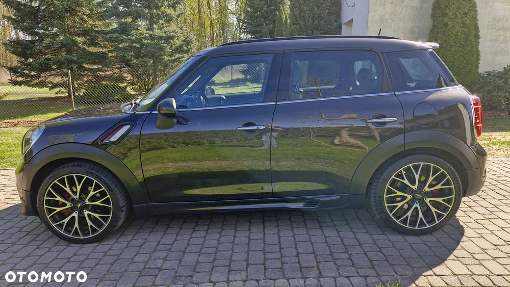 MINI John Cooper Works - 2
