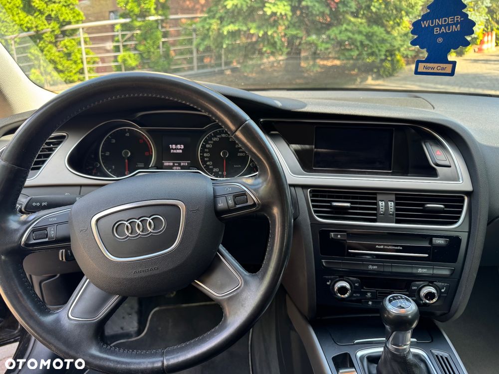 Audi A4 Avant 2.0 TDI 116g DPF Ambiente - 17