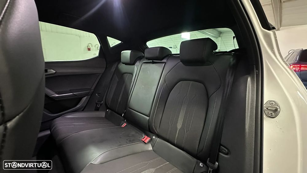 Cupra Leon 1.4 e-Hybrid (180 kW System) VZ CUP - 13