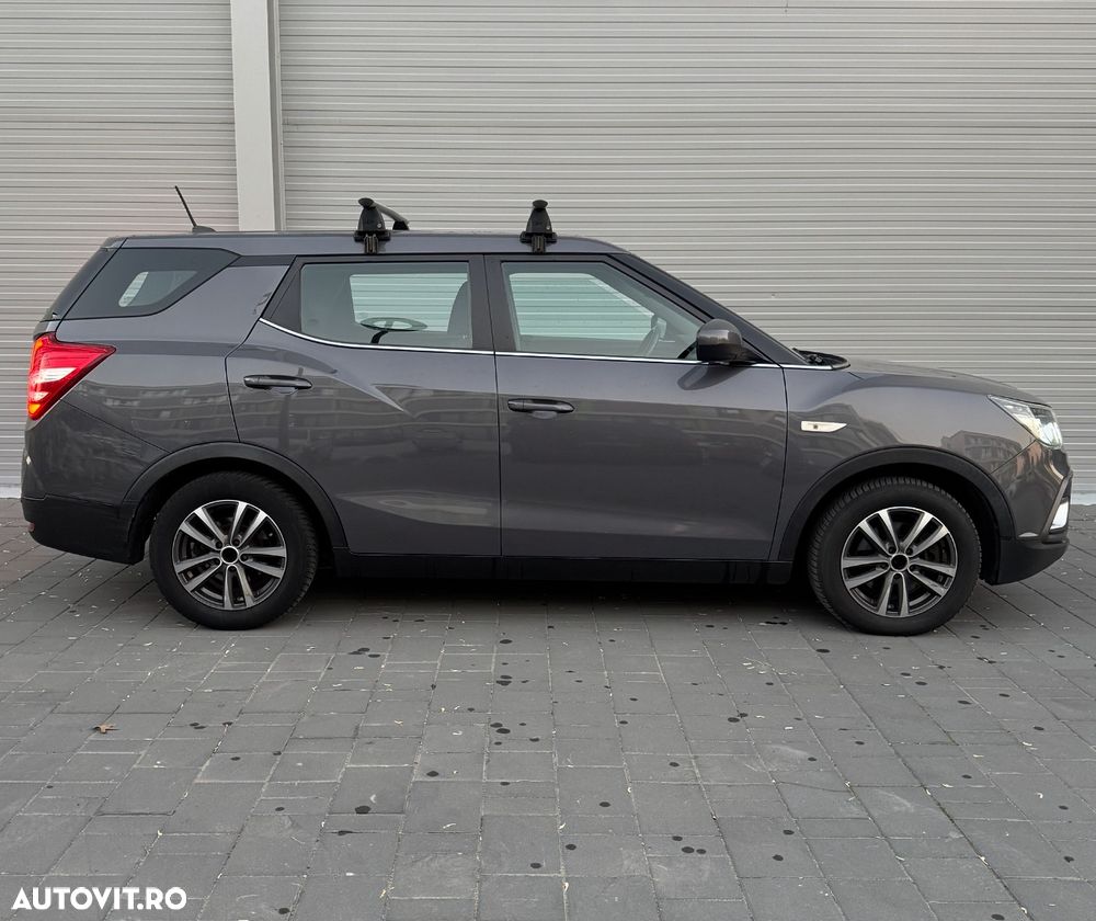 SsangYong XLV - 11