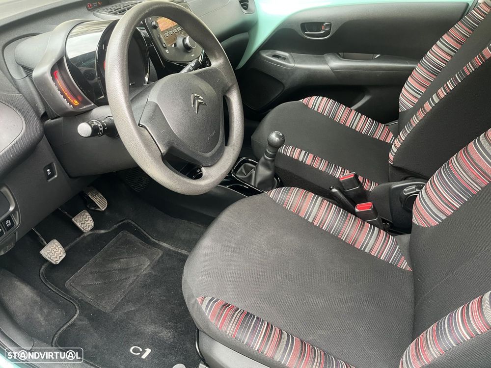 Citroën C1 1.0 VTi Feel S&S - 14