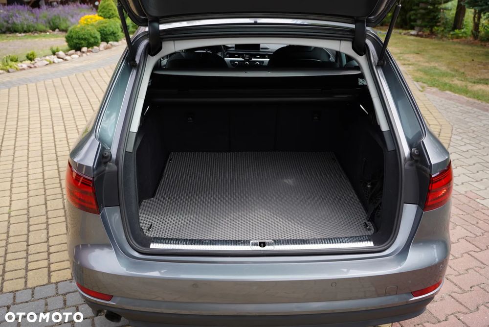 Audi A4 Avant - 6