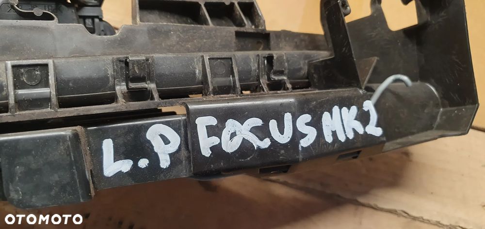 Zamek drzwi lewy przód przedni lewy Ford Focus MK2 Lift 3M5A-R21813-ET - 7