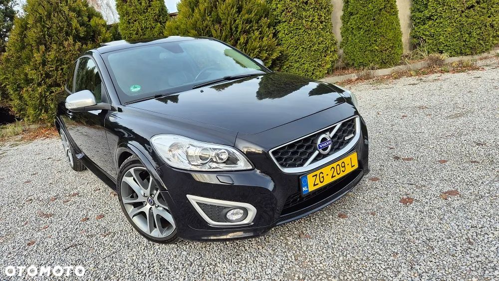 Volvo C30 D4 R-Design - 17