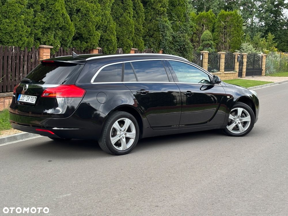 Opel Insignia 1.8 - 12