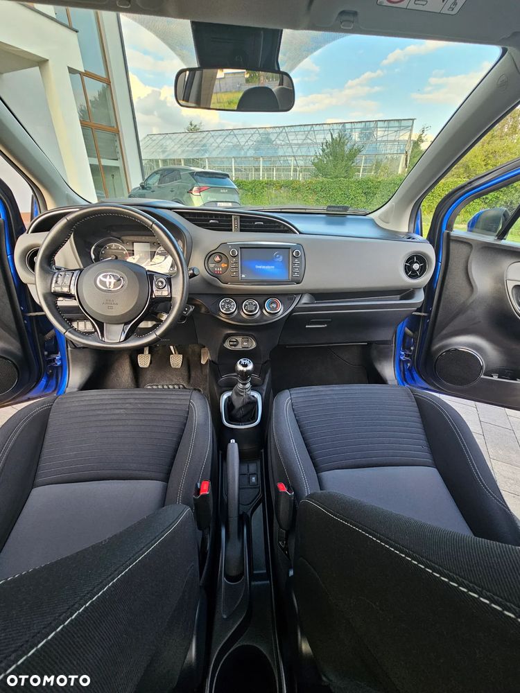 Toyota Yaris 1.5 Premium - 12