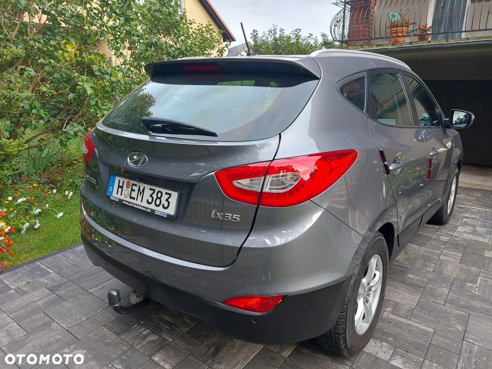 Hyundai ix35 1.6 2WD Fifa World Cup Edition - 8