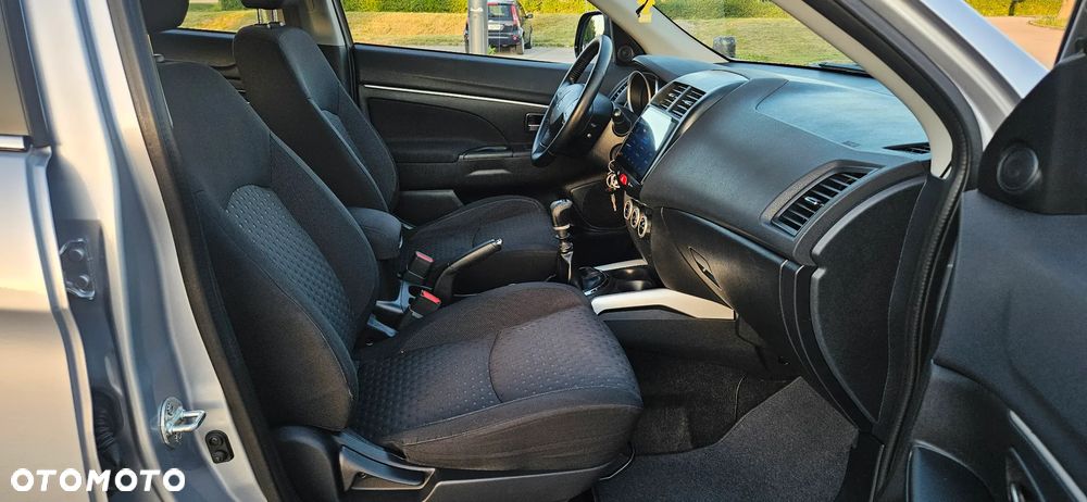 Mitsubishi ASX 1.8 DID Invite 4WD AS&G - 11