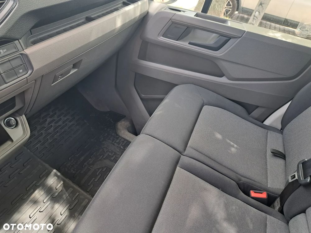 Volkswagen CRAFTER - 12