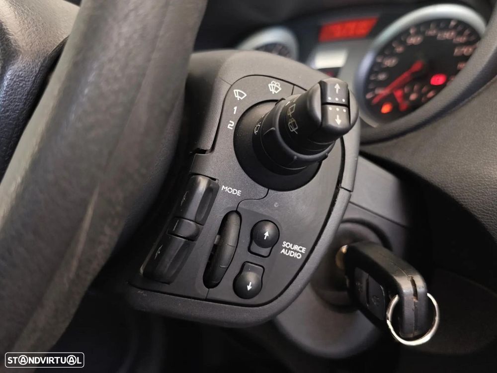 Renault Clio - 48