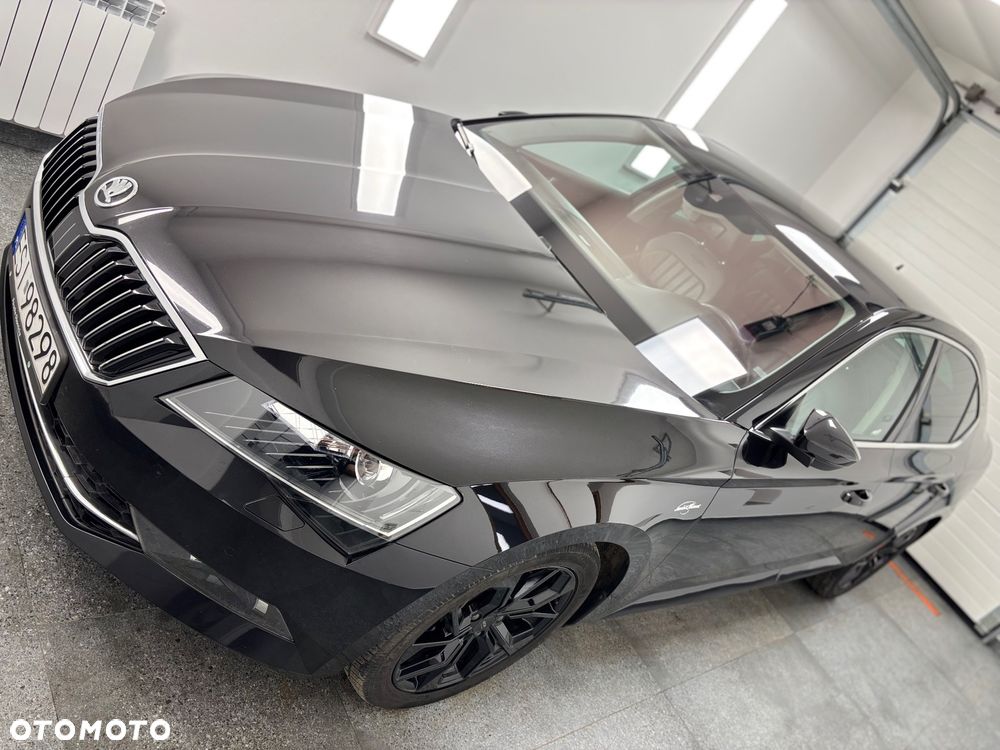 Skoda Superb 2.0 TSI 4x4 L&K DSG - 1