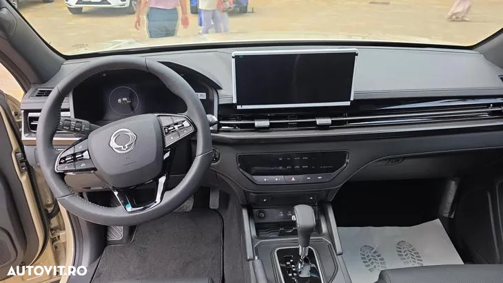 SsangYong MUSSO Grand 2.2 e-XDI 6AT Black Edition - 12