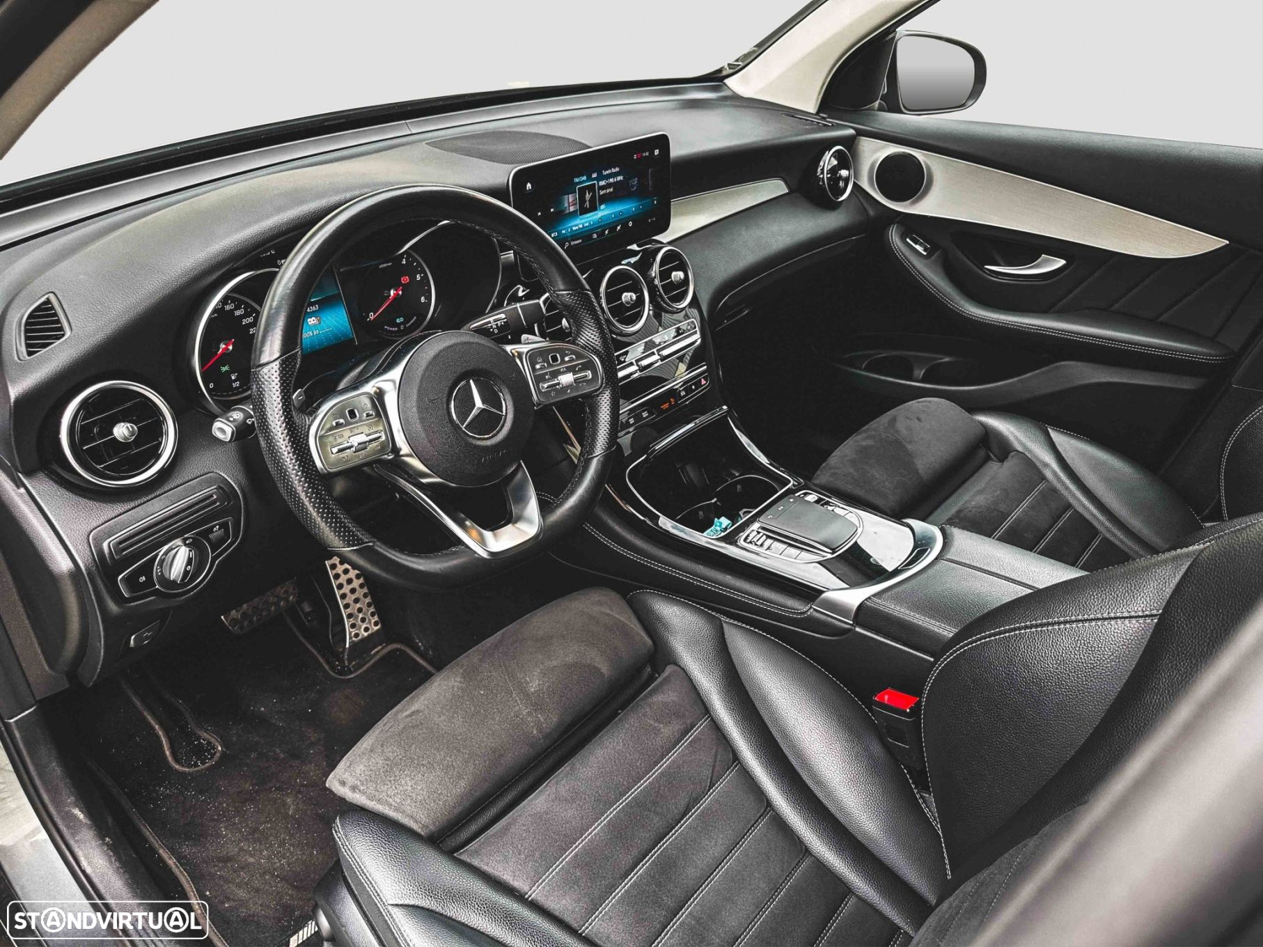 Mercedes-Benz GLC 300 de 4Matic 9G-TRONIC AMG Line - 9