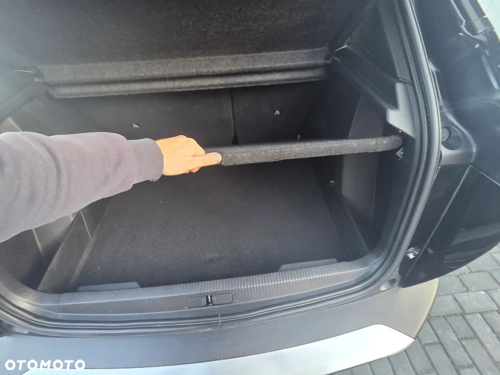 Peugeot 2008 PureTech 130 Allure Pack - 31