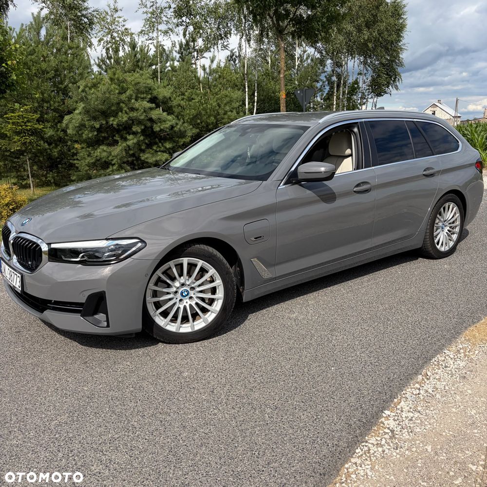 BMW Seria 5 520e Luxury Line - 19