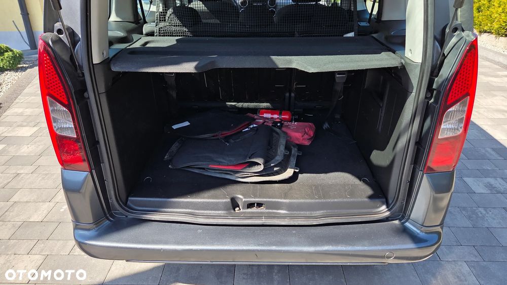 Peugeot Partner - 25