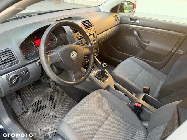 Volkswagen Jetta 1.9 TDI Comfortline - 6