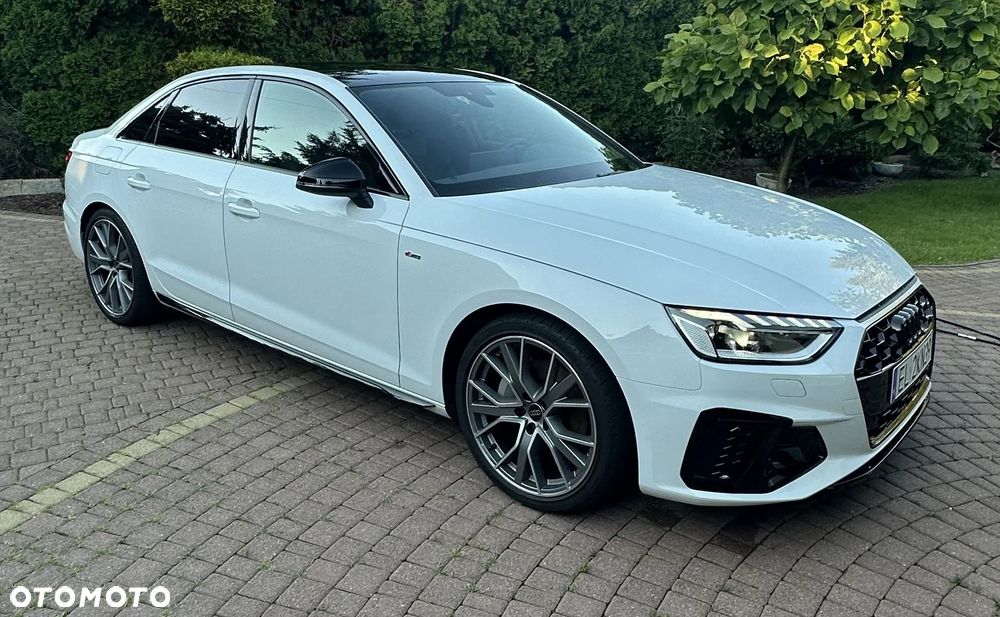 Audi A4 Limousine - 8