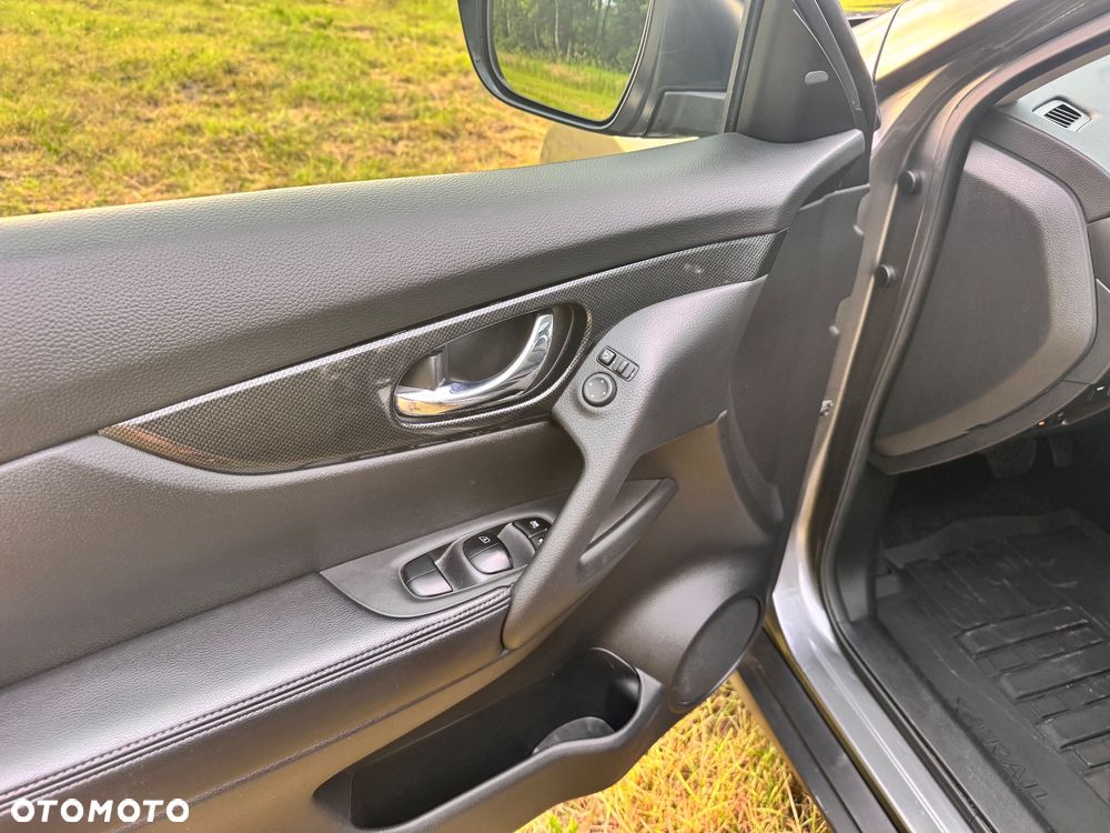 Nissan X-Trail 2.0 dCi Tekna 4WD Xtronic 7os - 20