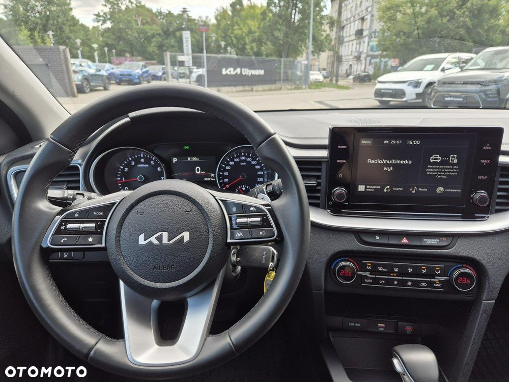 Kia XCeed - 15