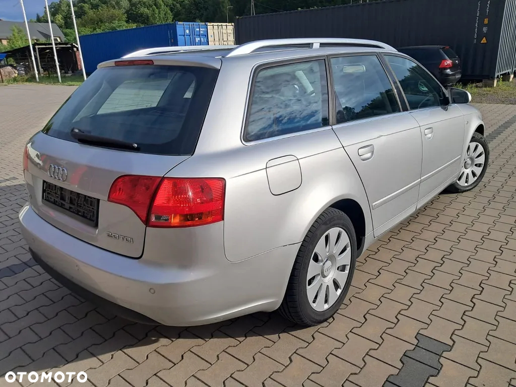 Audi A4 Avant 2.0 TDI DPF multitronic - 11