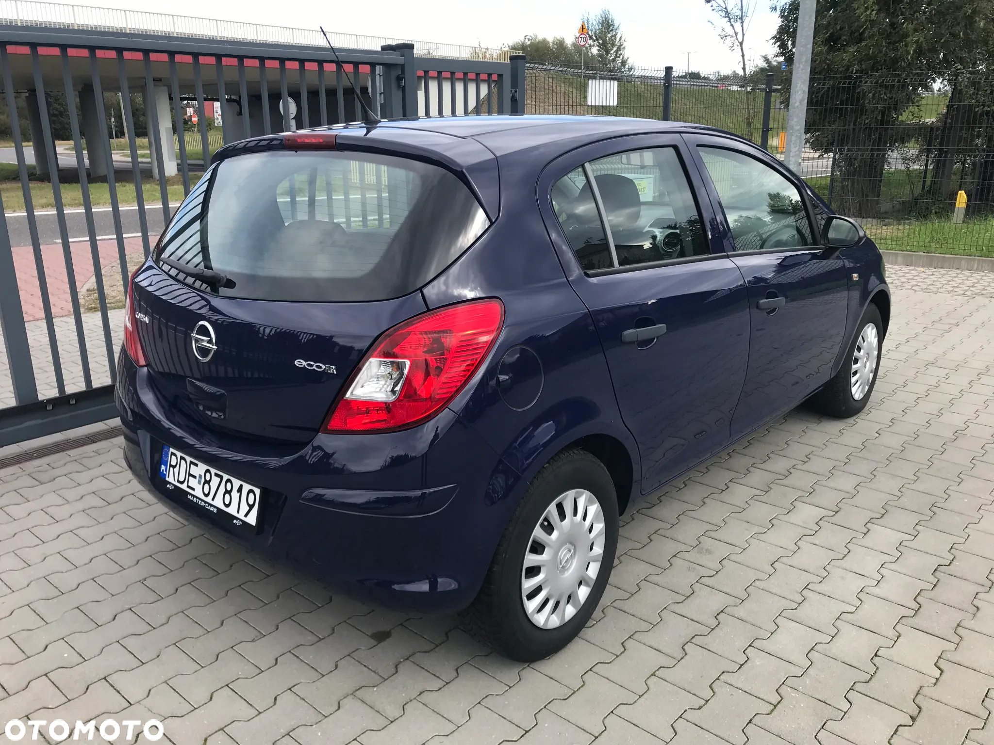 Opel Corsa - 4