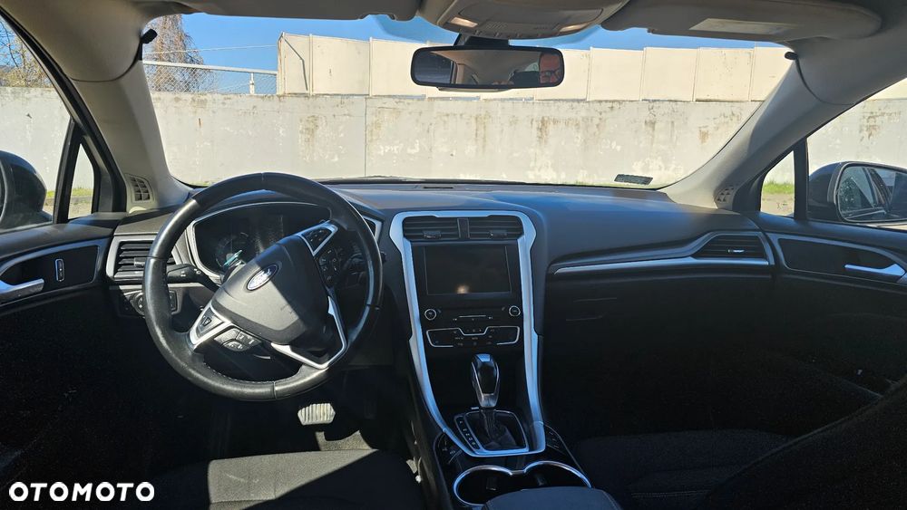 Ford Mondeo 2.0 TDCi Trend PowerShift - 8