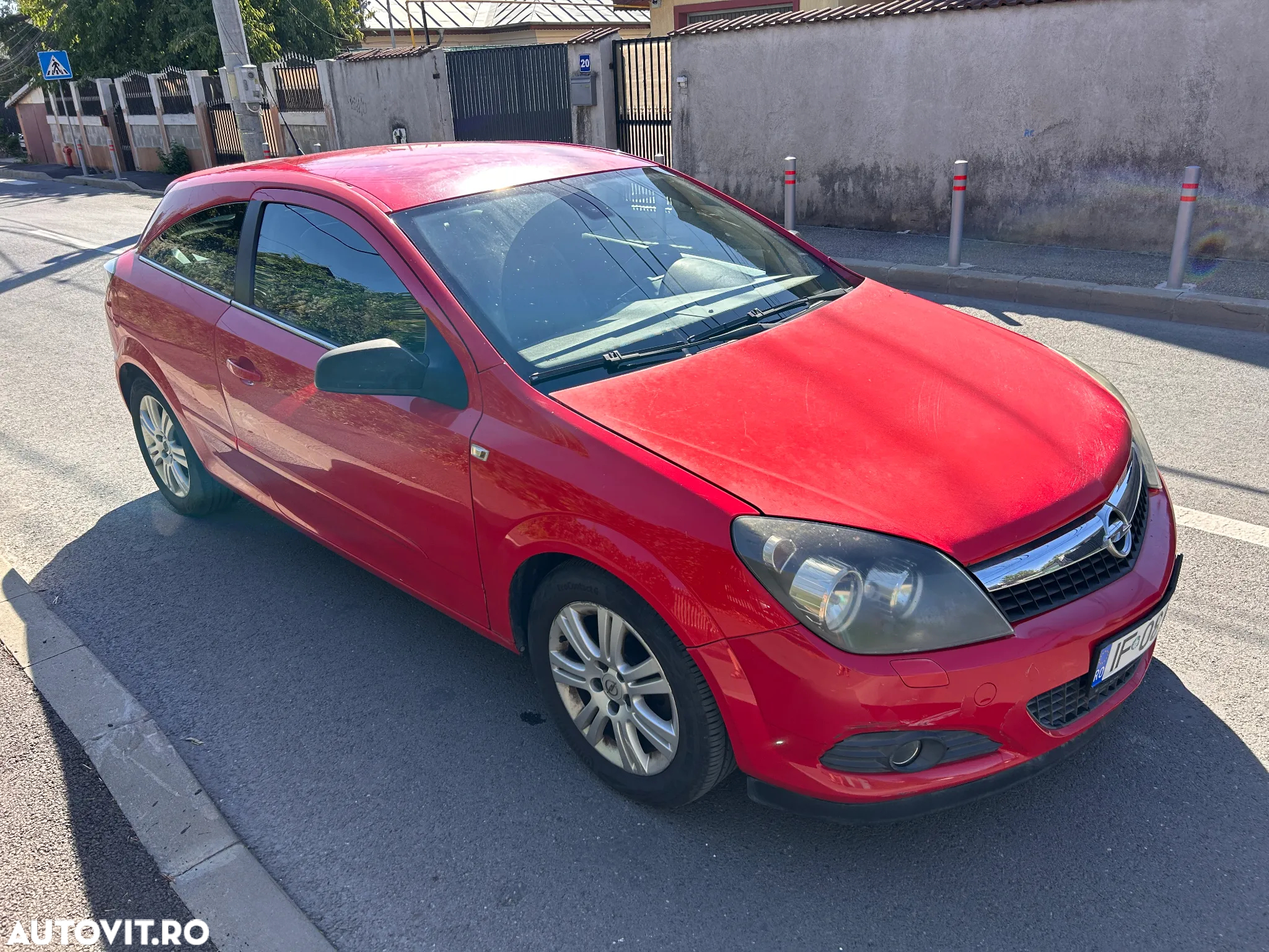 Opel Astra GTC 1.6 Sport - 5