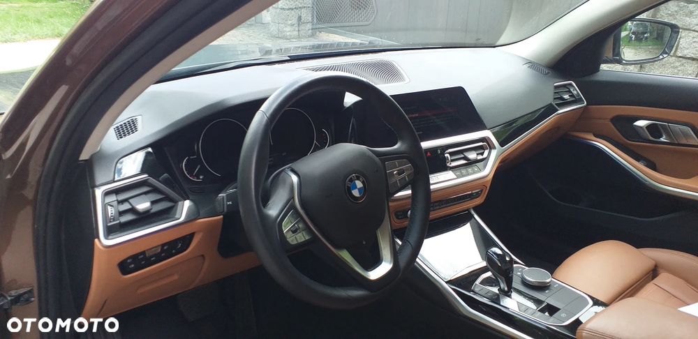 BMW Seria 3 318d Luxury Line - 7