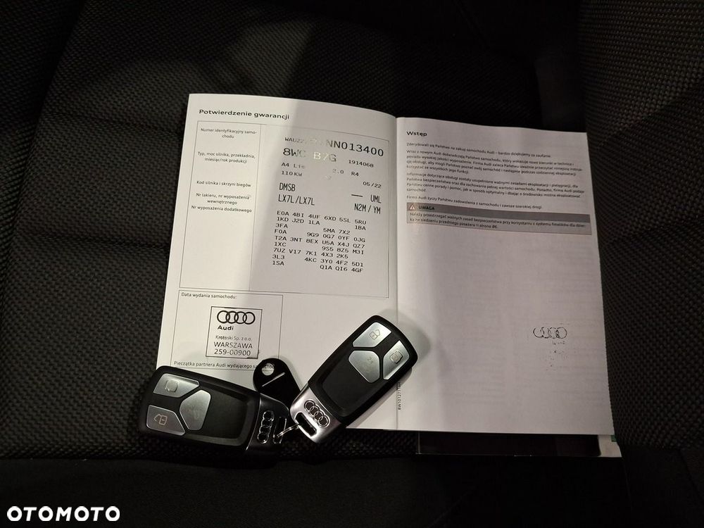 Audi A4 Limousine - 32