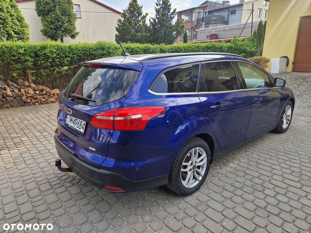 Ford Focus 1.0 EcoBoost Black Edition ASS - 4