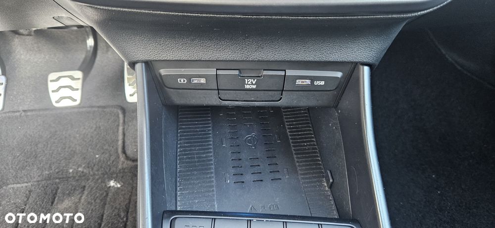Hyundai Bayon 1.0 T-GDI Connect & Go - 23