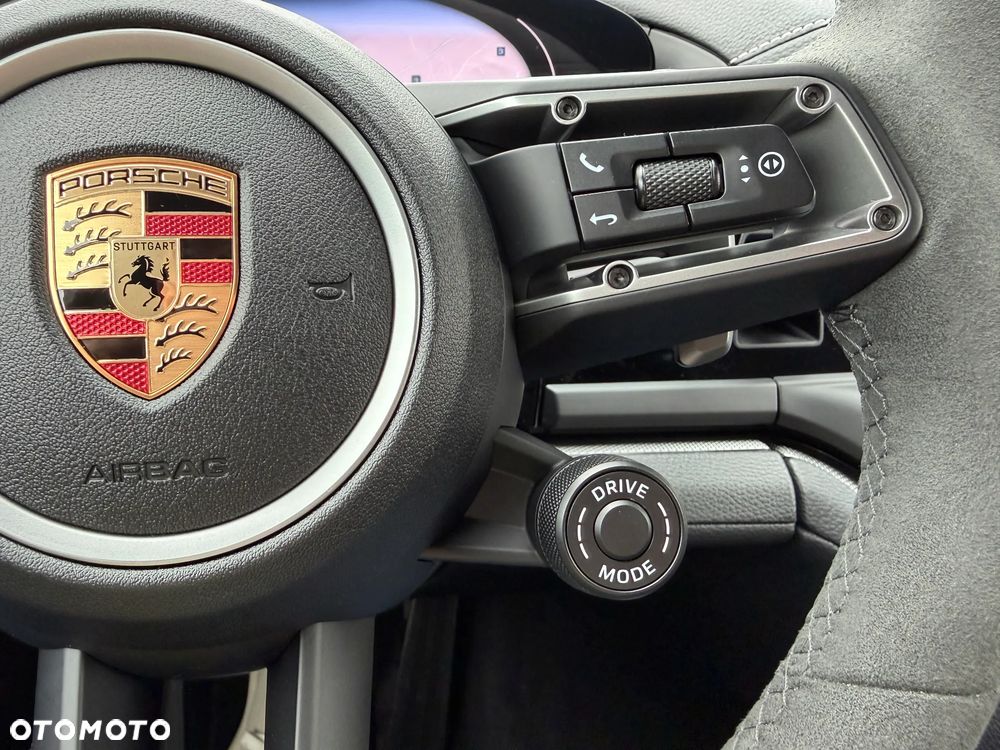 Porsche Panamera 4 - 38